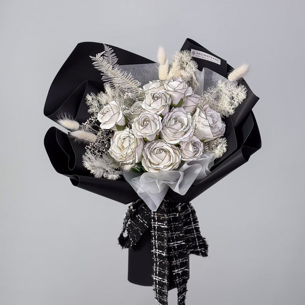 12 Roses - Luxe Collection Soap Bouquet - Aromatears flower Soap Roses