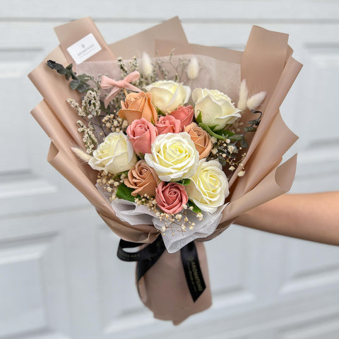 valentine gift, rose flowers, gift, romance, florist, flower bouquet, I love you, flower delivery, happy valentine, birthday gift, valentines special, luxury lifestyle, 