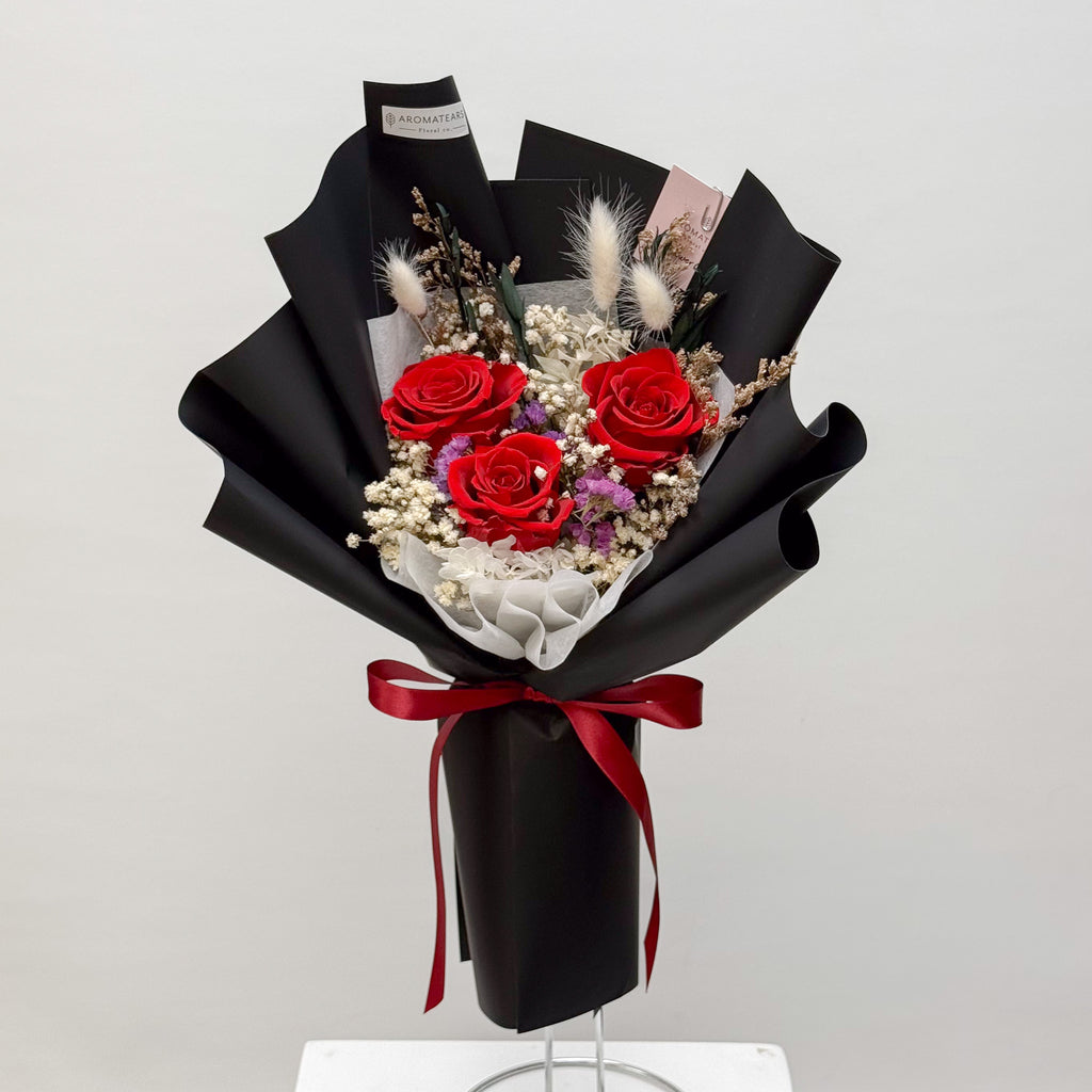 3 Preserved Roses Bouquet