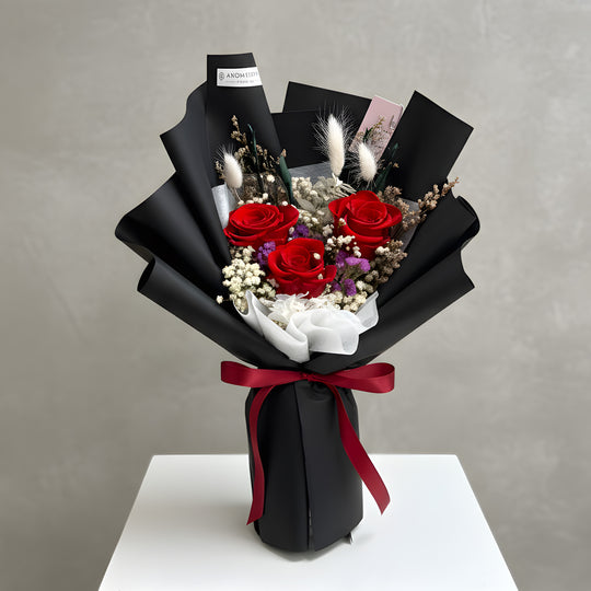 3 Preserved Roses Bouquet