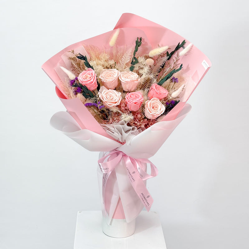 Designer's Choice Preserved Rose Bouquet