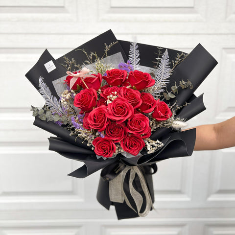 valentine gift, rose flowers, gift, romance, florist, flower bouquet, I love you, flower delivery, happy valentine, birthday gift, valentines special, luxury lifestyle, 