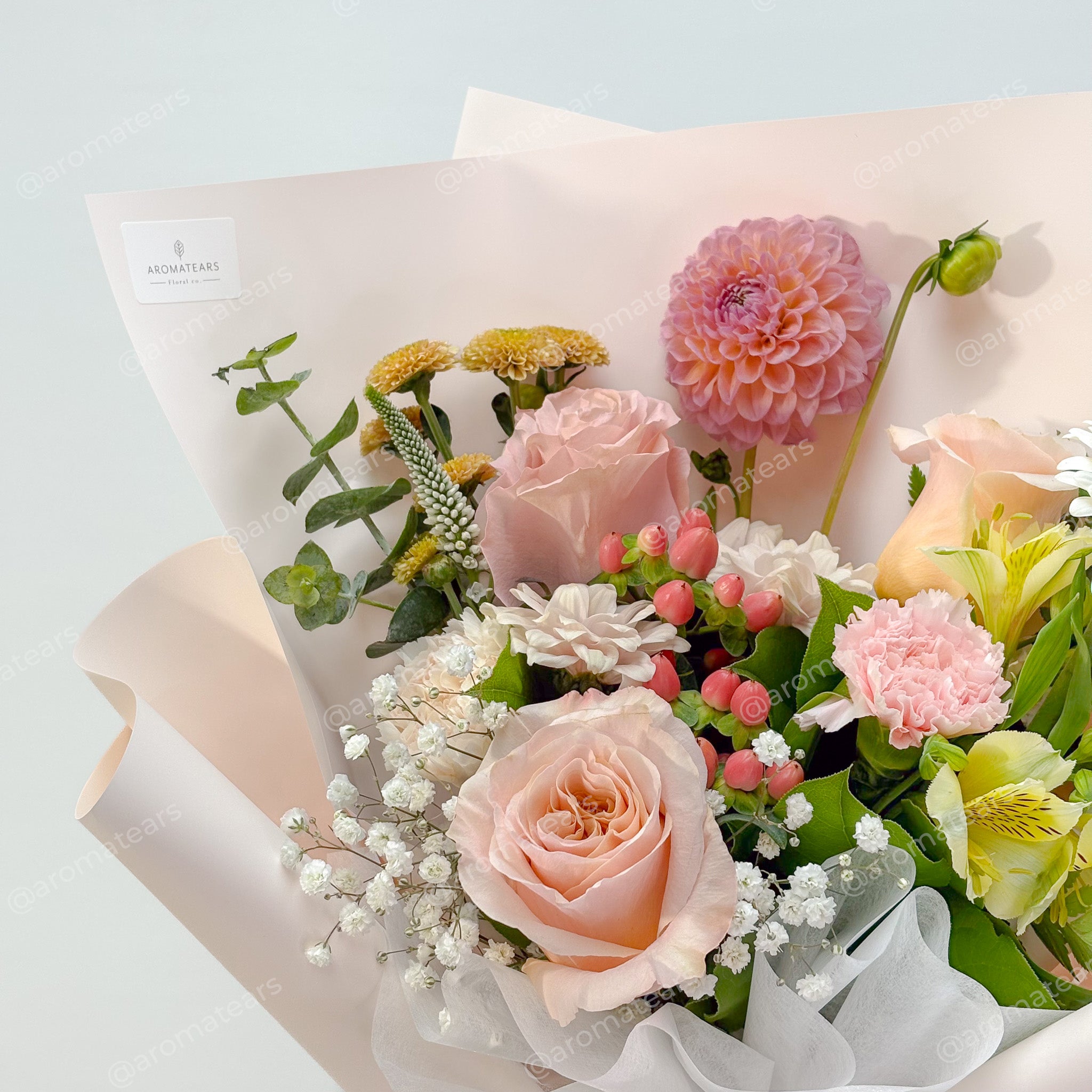 Peach Pink - Designer's Choice Fresh Bouquet