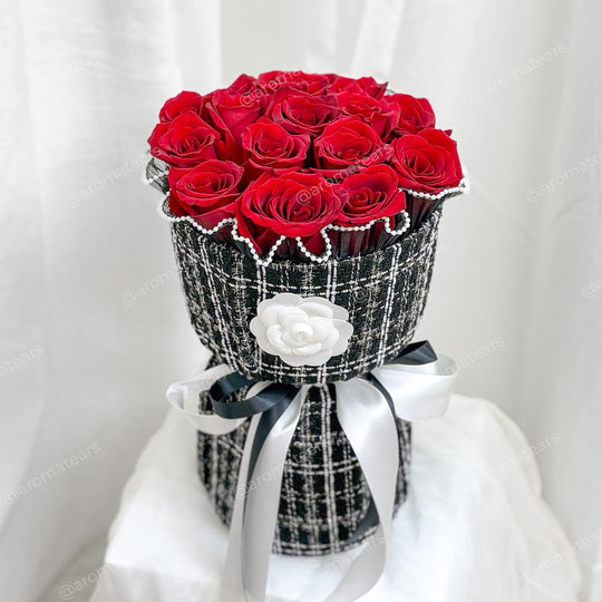 Luxe Collection - Fresh Rose Round Bouquet