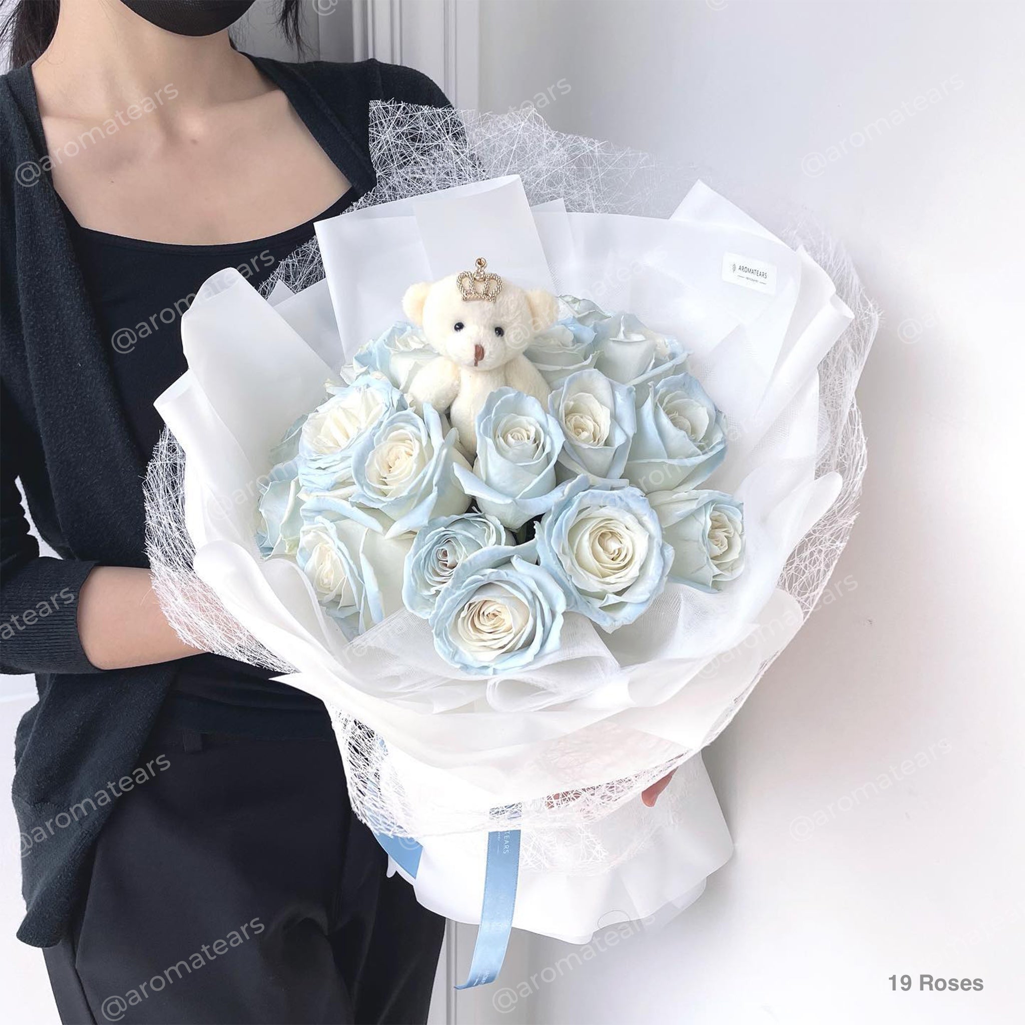 Unique Color - Fresh Round Roses Bouquet