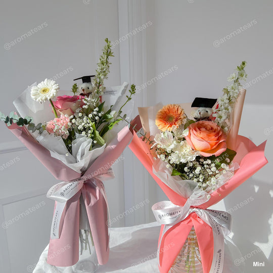 Designer's Choice Simple Mixed Fresh Bouquet