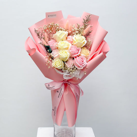 Designer's Choice Soap Roses Bouquet