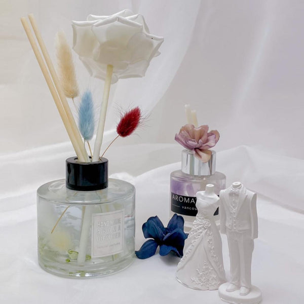 DIY Diffuser 50 - 100ml (Deposit $35) $68 - 98 - Aromatears flower Fragrance