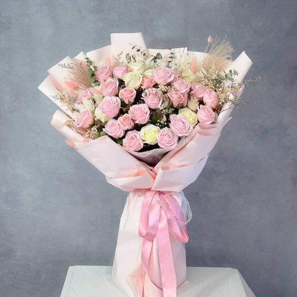 Giant 33 Soap Roses Bouquet - Aromatears flower Roses